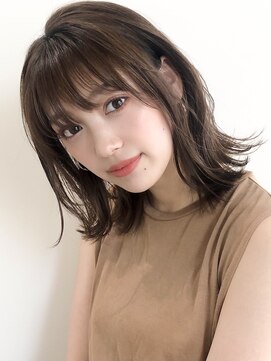 リヤン 表参道(lyann) ナチュラルカール外ハネボブワンホンレイヤーダークブルー