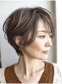 大人ショートレイヤー白髪ぼかし脱白髪染め40代50代60代原宿
