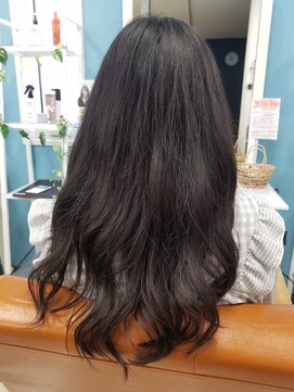 アラワラブルー(arrawarra blue) ゆるふわロング/20代/30代/40代/50代/倉敷/南町