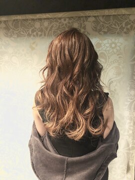 美容室 ソーイ(Soii) ハイ&グラ