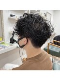 スパイラルパーマ × 刈り上げマッシュ
