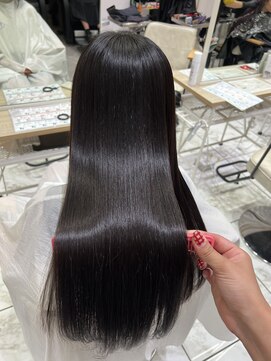 ゼスト フィーノ(ZEST fino) 【中野花純】酸性ストレートでツヤツヤ美髪へ！