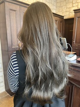 シャル 新百合ヶ丘(shalu) レイヤー/グレージュ /韓国風/顔周りレイヤー