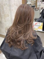 ミングル(MINGLE)&nbsp;大人世代レイヤーカット　小飯田武斗