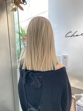 シェリ ヘアデザイン(CHERIE hair design) 切りっぱなしブロンド