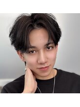 ＊トレンドNo.1スタイル＊【フェザーパーマ】×【センターパート】