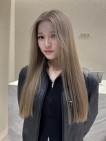 シア(XIA) ミルクティーベージュ