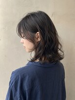 吉 船橋(kici)&nbsp;ミディアムレイヤー/ニュアンスパーマ/暗髪