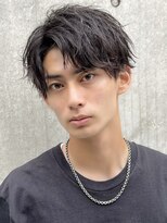 アーリー(Ali'i)&nbsp;ツイストスパイラルパーマ緩めツイスパセンターパート無造作束感