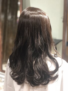 ベルマーノ(Belle Mano) Aラインロング