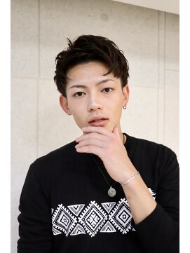 ザナドゥー 上野店(Xanadu) アップバングショート