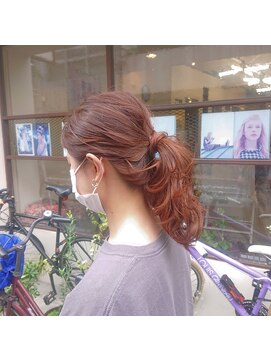ヒカリス 東三国(HIKARIS) 簡単アレンジ　オレンジヘア　巻き髪　セット　グラデーション