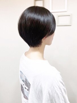 アレゴ(Allergo) 30代/40代/50代・絶壁解消・小顔前下がりショートボブ