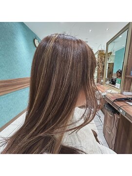 アッシュ 武蔵境店(Ash) コントラストハイライト