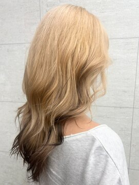 ノミネーション(Nomination) ブロンド×エンドカラー