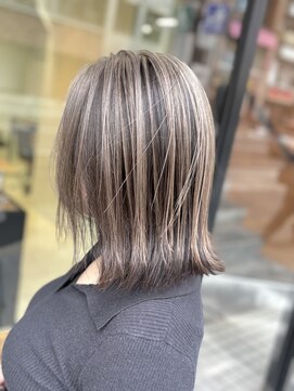 エスト 小倉(est) アンブレラカラー/ハイライト/グレージュ/レイヤーボブ/髪質改善