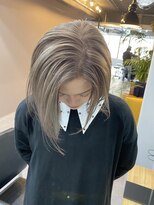 レブ 四条烏丸(Reb,)&nbsp;京都ダブルカラー３０代４０代ミルクティーベージュボブ小顔ヘア