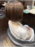 前下がりボブ