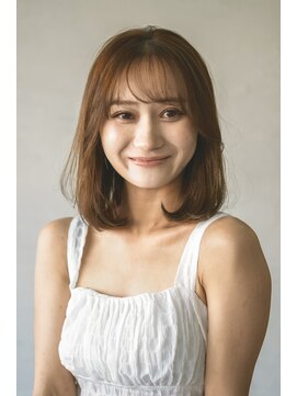 アンダーバーホワイト 鳳店(_WHITE) ミディアムヘア