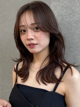 ロンドワン 三宮元町(Lond one) 韓国レイヤーカット/ヨシンモリフェイスレイヤー/流せる薄め前髪