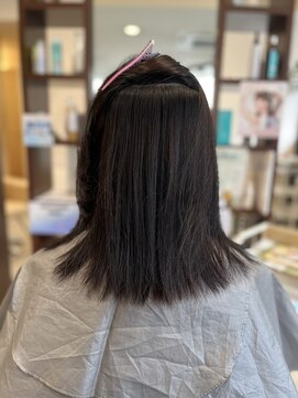 ファム 横川店(femme) 【西区横川】髪質改善ストレート