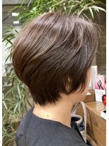 シルフィ(sylph) 襟足がスッキリとしたショートスタイル♪