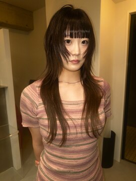 kii person【キーパーソン】 long wolfcut