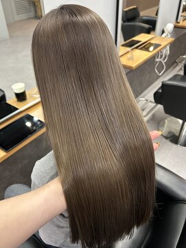 レブ 四条烏丸(Reb,) グレージュカラーブリーチダブルカラー透明感カラー