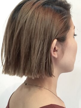 ジャコ ヘアー(jako HAIR) ミルキーグレージュ×切りっぱなしボブ【jako】