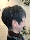 立体感、くびれ感のあるイキイキした表情を演出するツヤ感ヘア