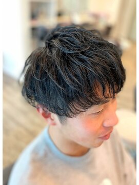 ヘアステージアミカル 新社会人オススメメンズパーマ