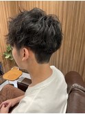ペタンとしやすい人にオススメ！！ツイストスパイラルパーマ