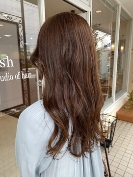 アッシュ アーティスティック スタジオ オブ ヘア(Ash artistic studio of hair) ロング×イルミナカラー