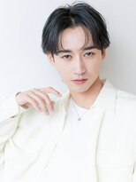 イオ 本厚木(io)&nbsp;毛流れセンターパートウルフニュアンスパーマメンズカット