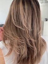 レーヴバイフィガロ(REVE by FIGARO)&nbsp;ハイライトカラーミルクティーベージュケアブリーチダブルカラー