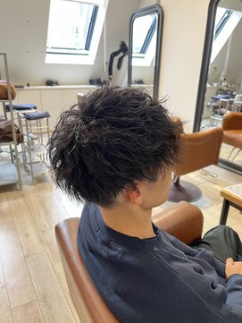 ルーツ(ROOTS) ツイストパーマ♪