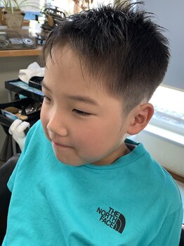 スペースシグマ 理容 美容の写真/お求めやすい価格帯で何度でも通っていただける！親子や家族でのご来店も大歓迎です◎