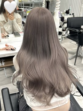 アマトウキョウ アユンチェ(AMA TOKYO×AYUNCHE) ミルクティーグレージュ グレージュ 透明感カラー