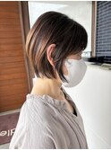 耳掛けショートボブ