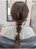結婚式のお呼ばれヘアセット