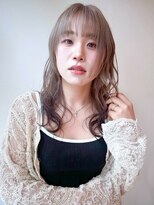 ザ ドッツ(THE DOTS)&nbsp;シルキーベージュ グラデーション 裾カラー ウェーブヘア