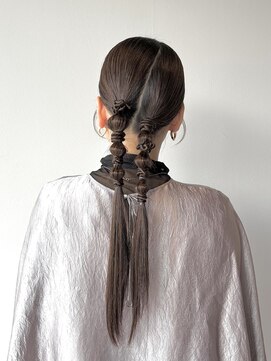 【セロ東辻井】ツインテール/編みおろし/結婚式ヘアアレンジ