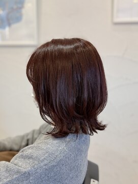 ワインレッドなカラー