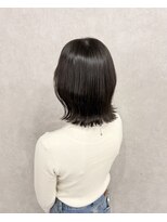 フランチェスカドットボブ(francesca.bob)&nbsp;ミディアムレイヤーボブ×グレージュ【渡辺俊弥】梅田