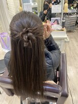 ジャムスタイリングハウス(JAM STYLING HOUSE) 【北新地ヘアセット】ストレートカチモリ