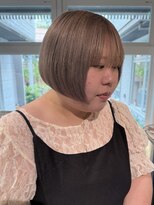 ロリム(RorriM)&nbsp;ダブルカラー ケアブリーチ ミルクティベージュ ミニボブ ボブ