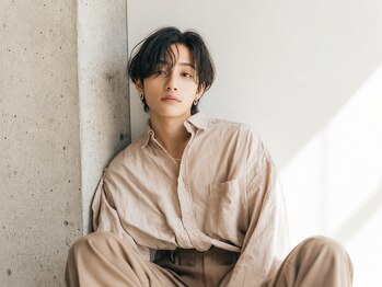 sys by fit MEN'S 千葉【シスメンズ】メンズカット/メンズパーマ/メンズカラーの写真/ビジネスシーンでも浮かない上品なシャドウパーマで、忙しい朝のセットを時短＆清潔感UP![千葉/メンズ]