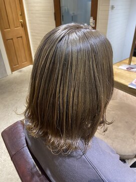 エイト 溝の口店(EIGHT) 【EIGHT溝の口】お客様スタイル_デザインカラー切りっぱなしボブ