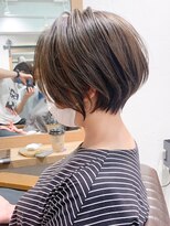 アヴァロン(AVALON)&nbsp;絶壁解消×マロンベージュ×ひし形×前髪長め大人ショートボブ永