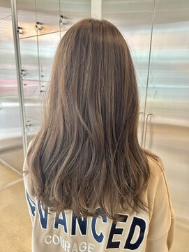 オーガニック リブ 川越(organic+live) ２０代３０代大人可愛いアッシュハイライトベージュ透明感